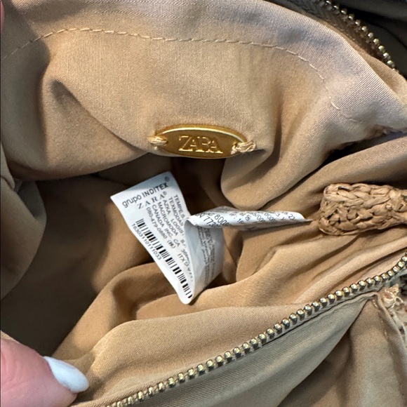 Zara woven raffia beach bag with golden chain - Picture 4 of 5